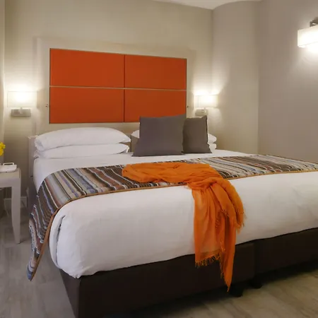 Maria Regina Hotel 4*