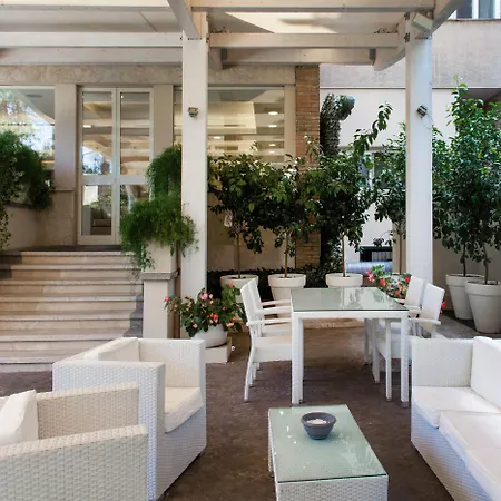 Maria Regina 4* רומא